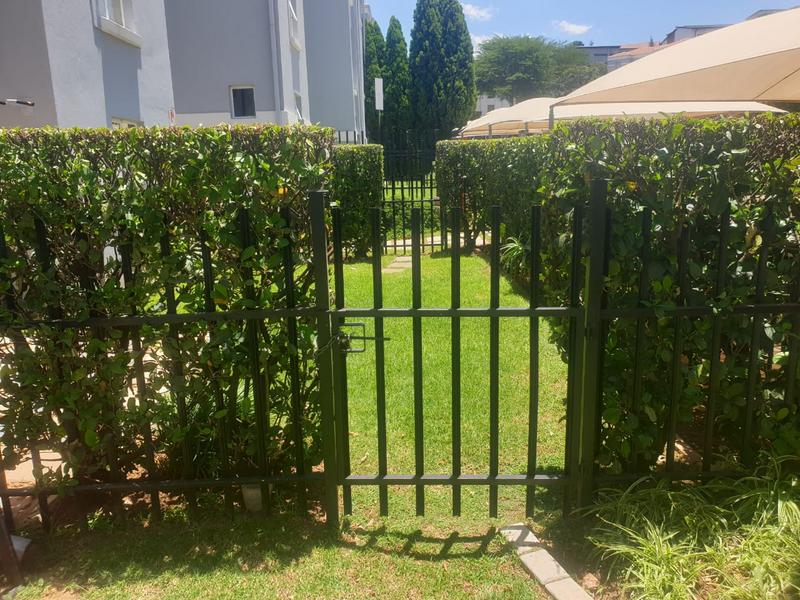 To Let 2 Bedroom Property for Rent in Northcliff Gauteng