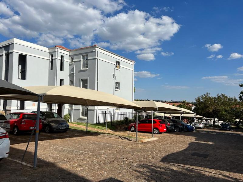 To Let 2 Bedroom Property for Rent in Northcliff Gauteng