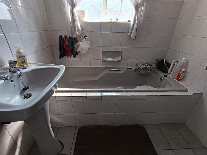 3 Bedroom Property for Sale in Homestead Gauteng