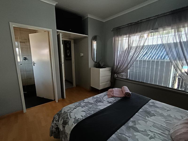 3 Bedroom Property for Sale in Symhurst Gauteng