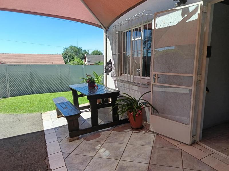 3 Bedroom Property for Sale in Symhurst Gauteng