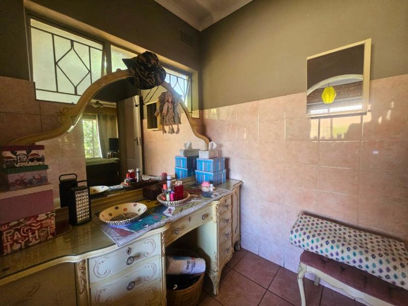 3 Bedroom Property for Sale in Edleen Gauteng