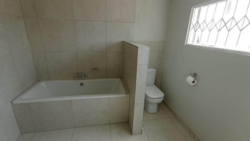 To Let 3 Bedroom Property for Rent in Eldoraigne Gauteng