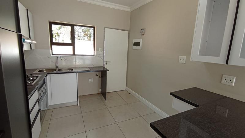 To Let 3 Bedroom Property for Rent in Eldoraigne Gauteng