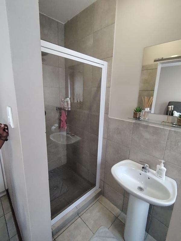 To Let 2 Bedroom Property for Rent in Kosmosdal Gauteng