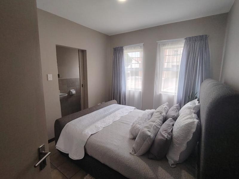 To Let 2 Bedroom Property for Rent in Kosmosdal Gauteng