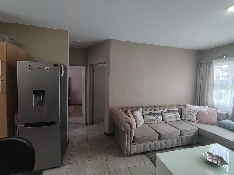 To Let 2 Bedroom Property for Rent in Kosmosdal Gauteng