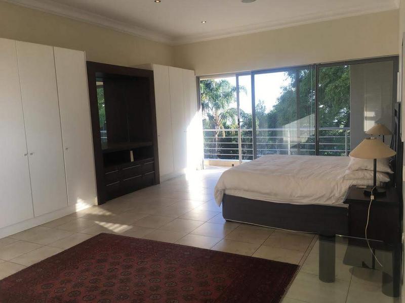 To Let 6 Bedroom Property for Rent in Waterkloof Ridge Gauteng