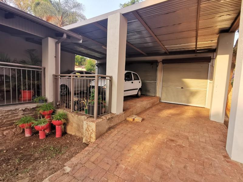 To Let 4 Bedroom Property for Rent in Wonderboom South Gauteng