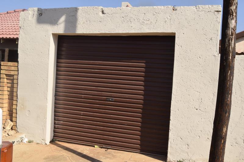 To Let 3 Bedroom Property for Rent in Dobsonville Ext 3 Gauteng