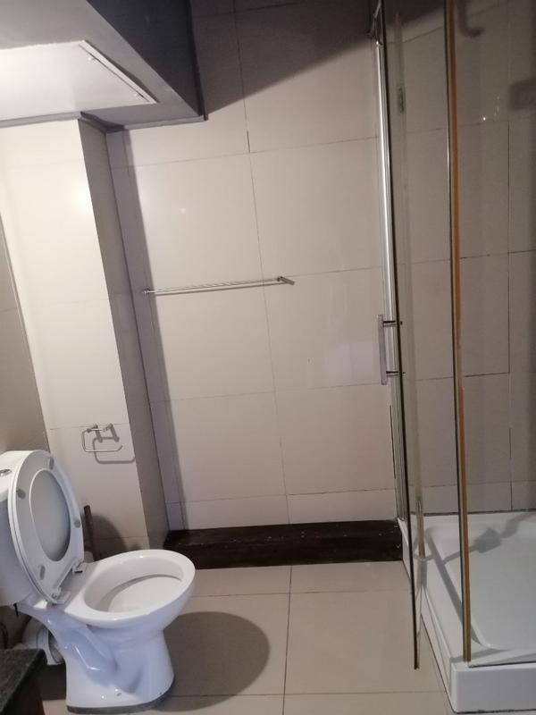 To Let 1 Bedroom Property for Rent in Braamfontein Gauteng