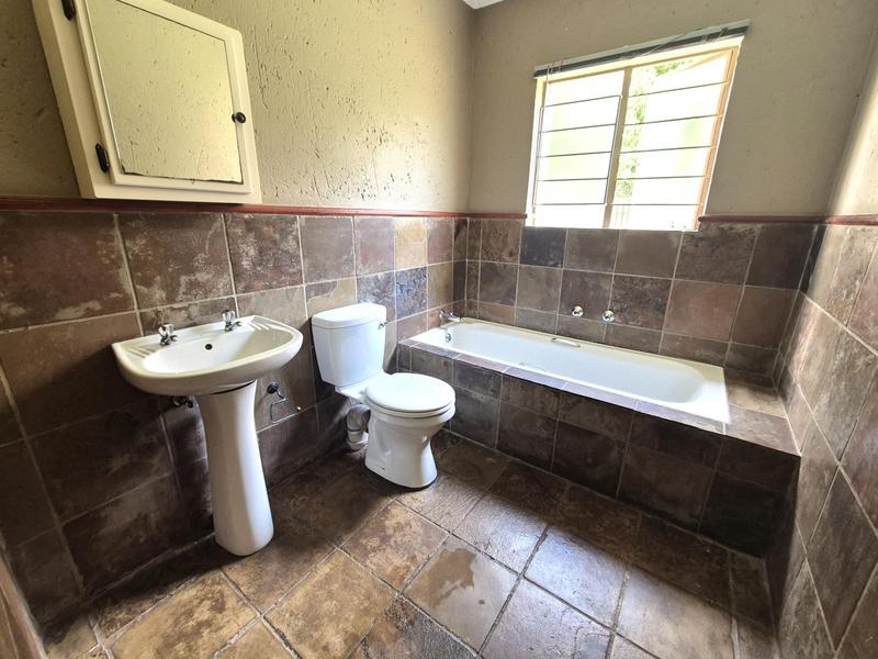 To Let 3 Bedroom Property for Rent in Weltevreden Park Gauteng