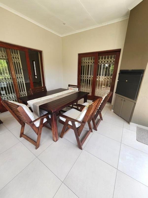 To Let 4 Bedroom Property for Rent in Beverley Gardens Gauteng