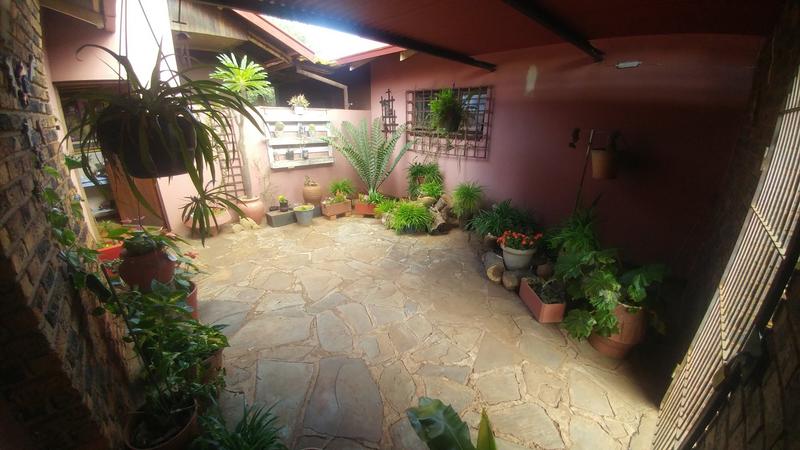 3 Bedroom Property for Sale in The Orchards Gauteng