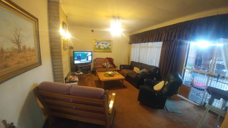 3 Bedroom Property for Sale in The Orchards Gauteng