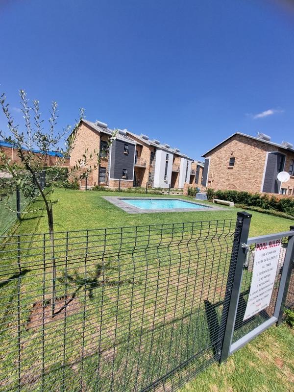 2 Bedroom Property for Sale in Theresa Park Gauteng