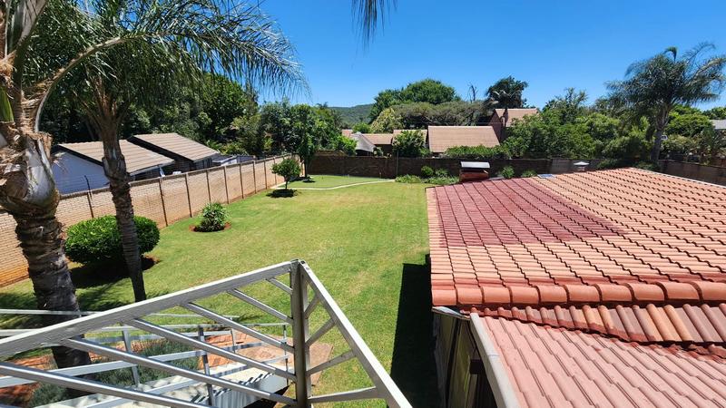 5 Bedroom Property for Sale in Doornpoort Gauteng