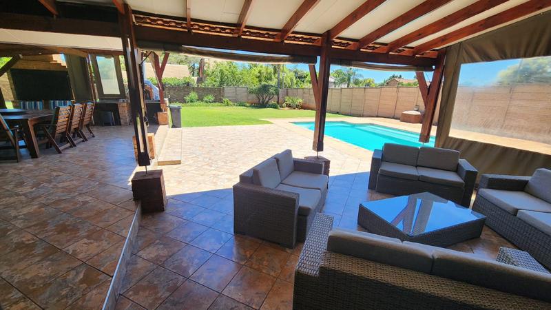 5 Bedroom Property for Sale in Doornpoort Gauteng