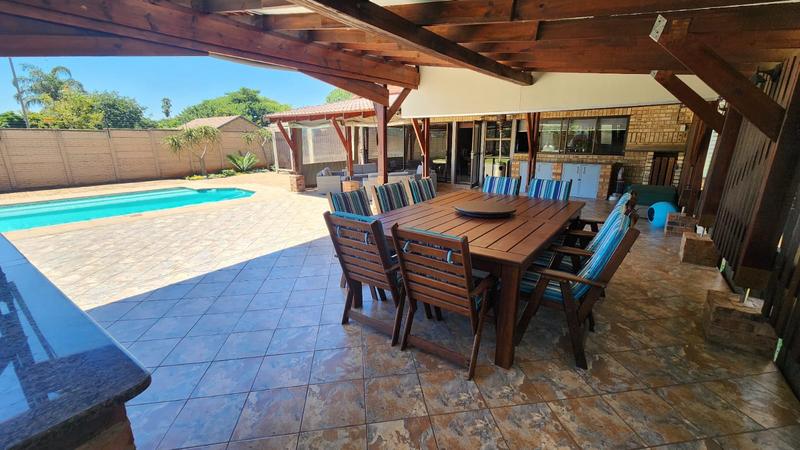 5 Bedroom Property for Sale in Doornpoort Gauteng