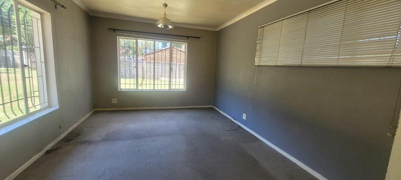 3 Bedroom Property for Sale in Albertsdal Gauteng