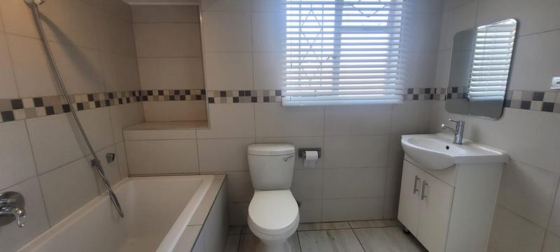 3 Bedroom Property for Sale in Brackendowns Gauteng