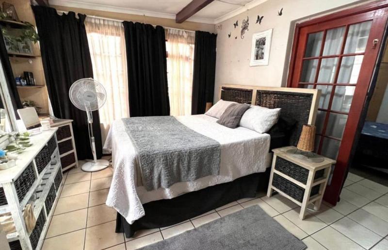 5 Bedroom Property for Sale in Florentia Gauteng