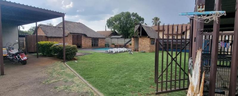 4 Bedroom Property for Sale in Mayberry Park Gauteng