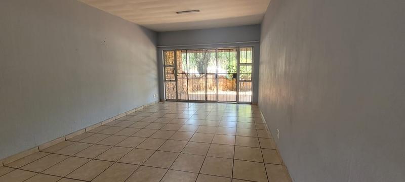 2 Bedroom Property for Sale in New Redruth Gauteng