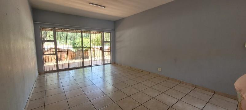 2 Bedroom Property for Sale in New Redruth Gauteng