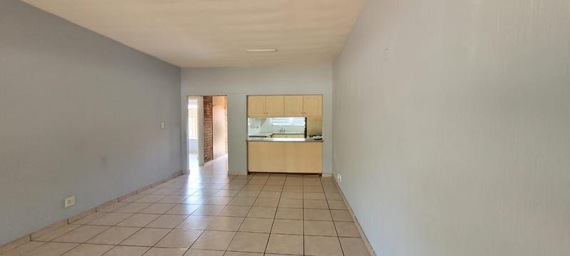 2 Bedroom Property for Sale in New Redruth Gauteng