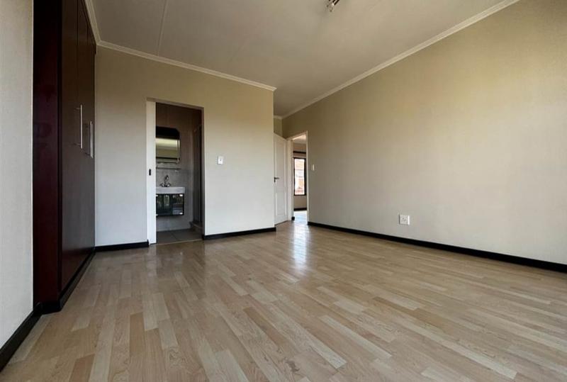 3 Bedroom Property for Sale in Bedfordview Gauteng