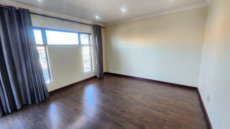 3 Bedroom Property for Sale in Bassonia Gauteng