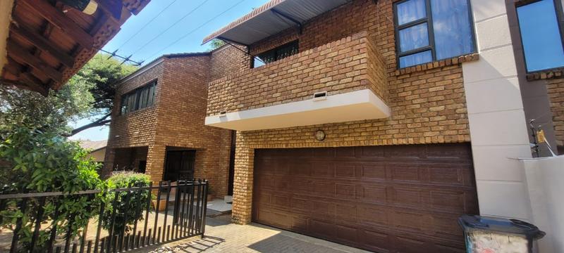 3 Bedroom Property for Sale in Raceview Gauteng