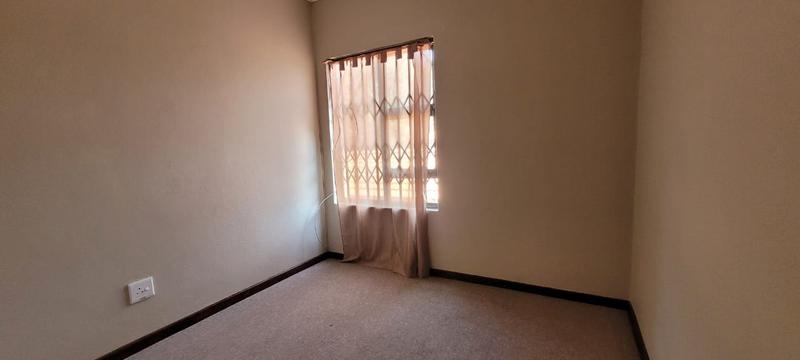 3 Bedroom Property for Sale in Raceview Gauteng