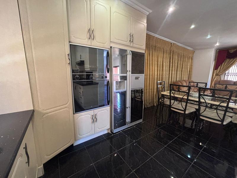 3 Bedroom Property for Sale in Ferndale Gauteng