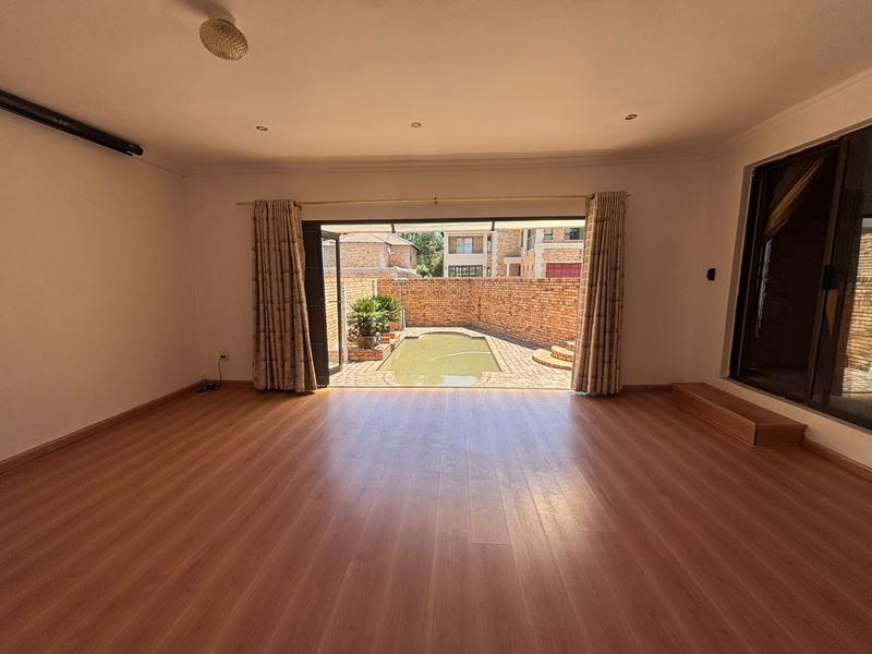 3 Bedroom Property for Sale in Ferndale Gauteng