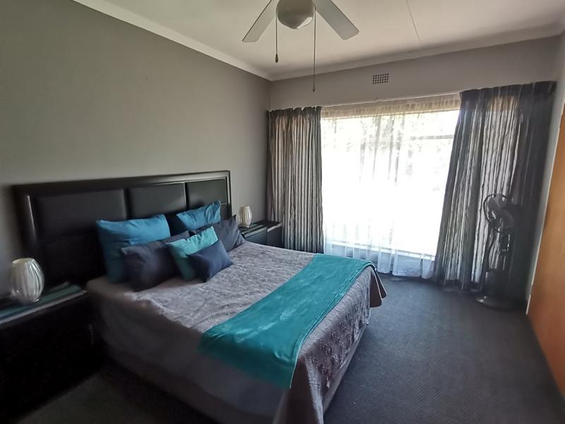 3 Bedroom Property for Sale in Flora Gardens Gauteng