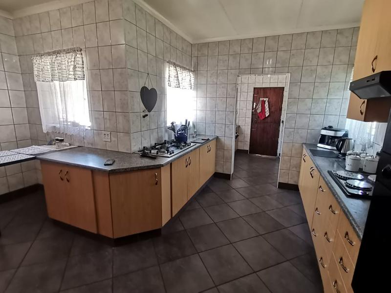 3 Bedroom Property for Sale in Flora Gardens Gauteng