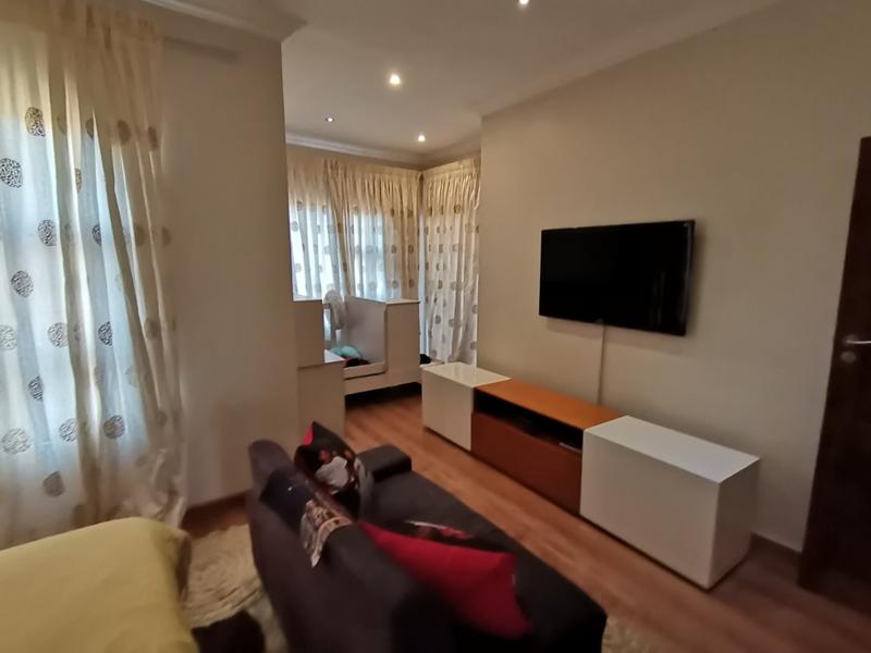 4 Bedroom Property for Sale in Vanderbijlpark SE 8 Gauteng