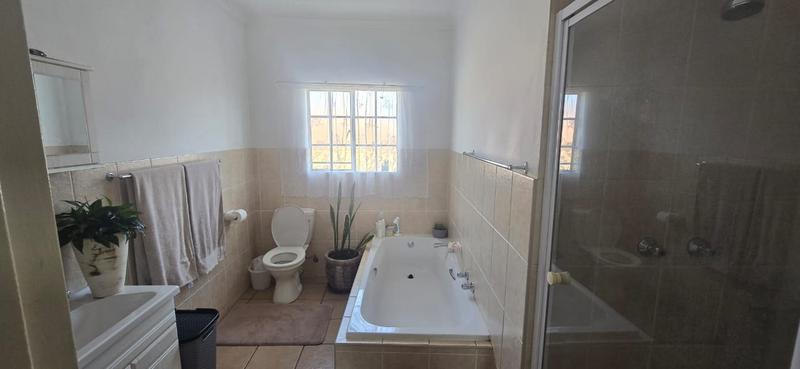 To Let 3 Bedroom Property for Rent in Kookrus Gauteng