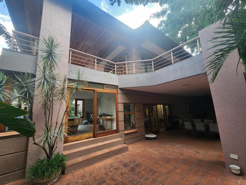 6 Bedroom Property for Sale in Muckleneuk Gauteng