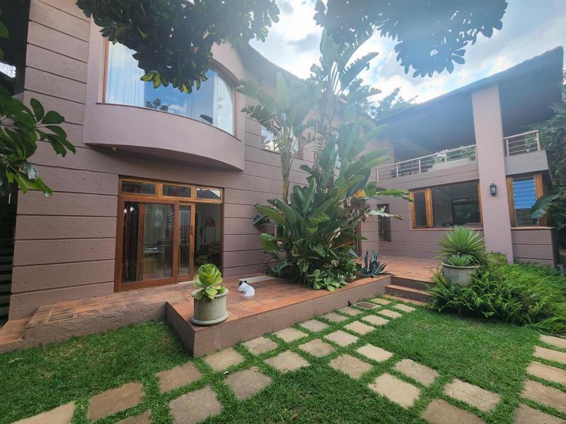 6 Bedroom Property for Sale in Muckleneuk Gauteng