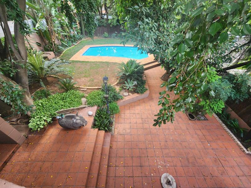 6 Bedroom Property for Sale in Muckleneuk Gauteng