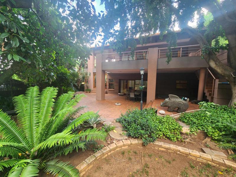 6 Bedroom Property for Sale in Muckleneuk Gauteng