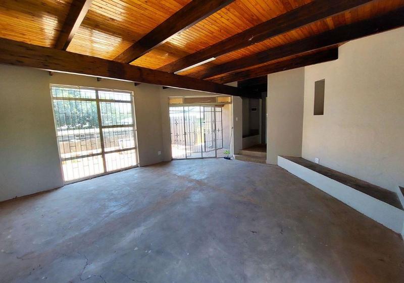 Commercial Property for Sale in Waterkloof A H Gauteng