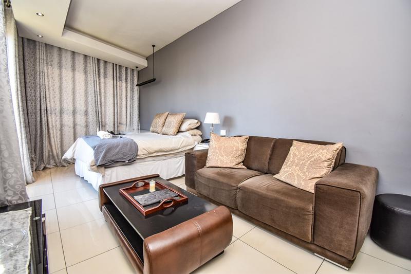 To Let 1 Bedroom Property for Rent in Sandown Gauteng