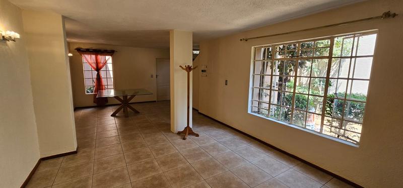 To Let 3 Bedroom Property for Rent in Corlett Gardens Gauteng