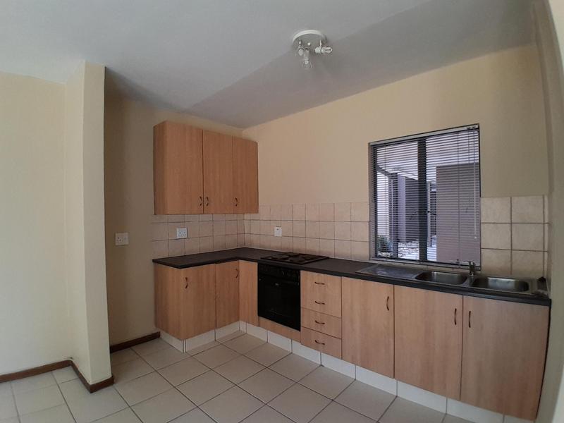 To Let 1 Bedroom Property for Rent in Eldo Lakes Estate Gauteng