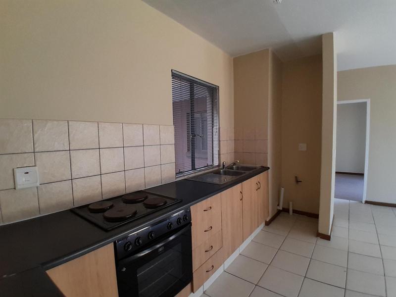 To Let 1 Bedroom Property for Rent in Eldo Lakes Estate Gauteng