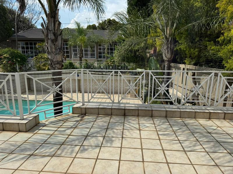 10 Bedroom Property for Sale in Christoburg Gauteng